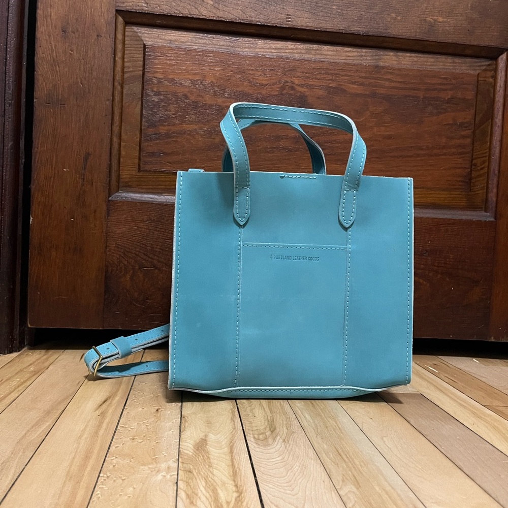 Elegant Blue Leather Tote Bag